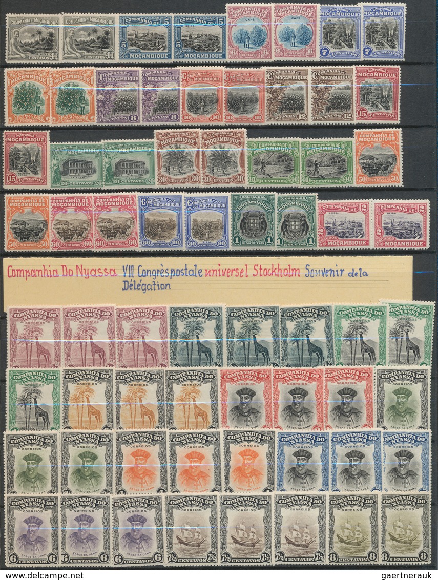 Spanien: 1920-1950, Zumeist Postfrische Partie Mit Guten Serien (z.T. Mehrfach) Dabei 100 J. Briefma - Unused Stamps