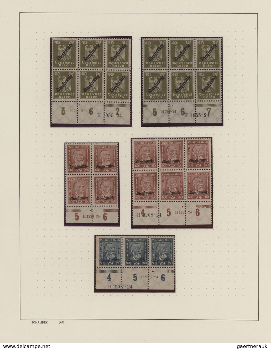 Deutsches Reich - Dienstmarken: 1923/1925, Meist Postfrische Sammlung Von 15 Einheiten Der Ausgabe " - Service