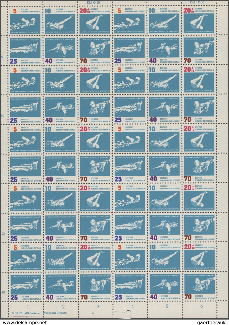 DDR - Zusammendrucke: 1955/1990, Postfrische Sammlung Von Ca. 68 Zusammendruckbögen (teils Markenhef - Se-Tenant