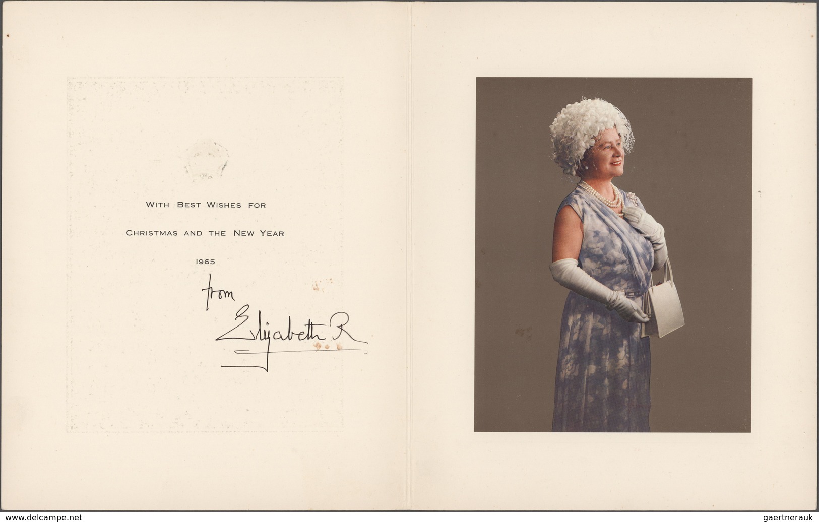 Autographen: ROYAL FAMILY: 1965/1988, Group Of Three Christmas Cards (slight Marks) With Original Si - Other & Unclassified