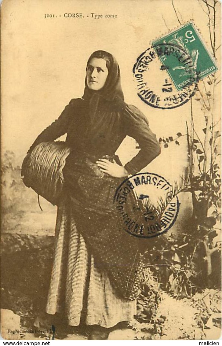 -dpts Div.-ref-AP640- Haute Corse - Type Corse - Femme Et Son Panier - Femmes - Edit Moretti N° 3001 - Carte Bon Etat - - Autres & Non Classés