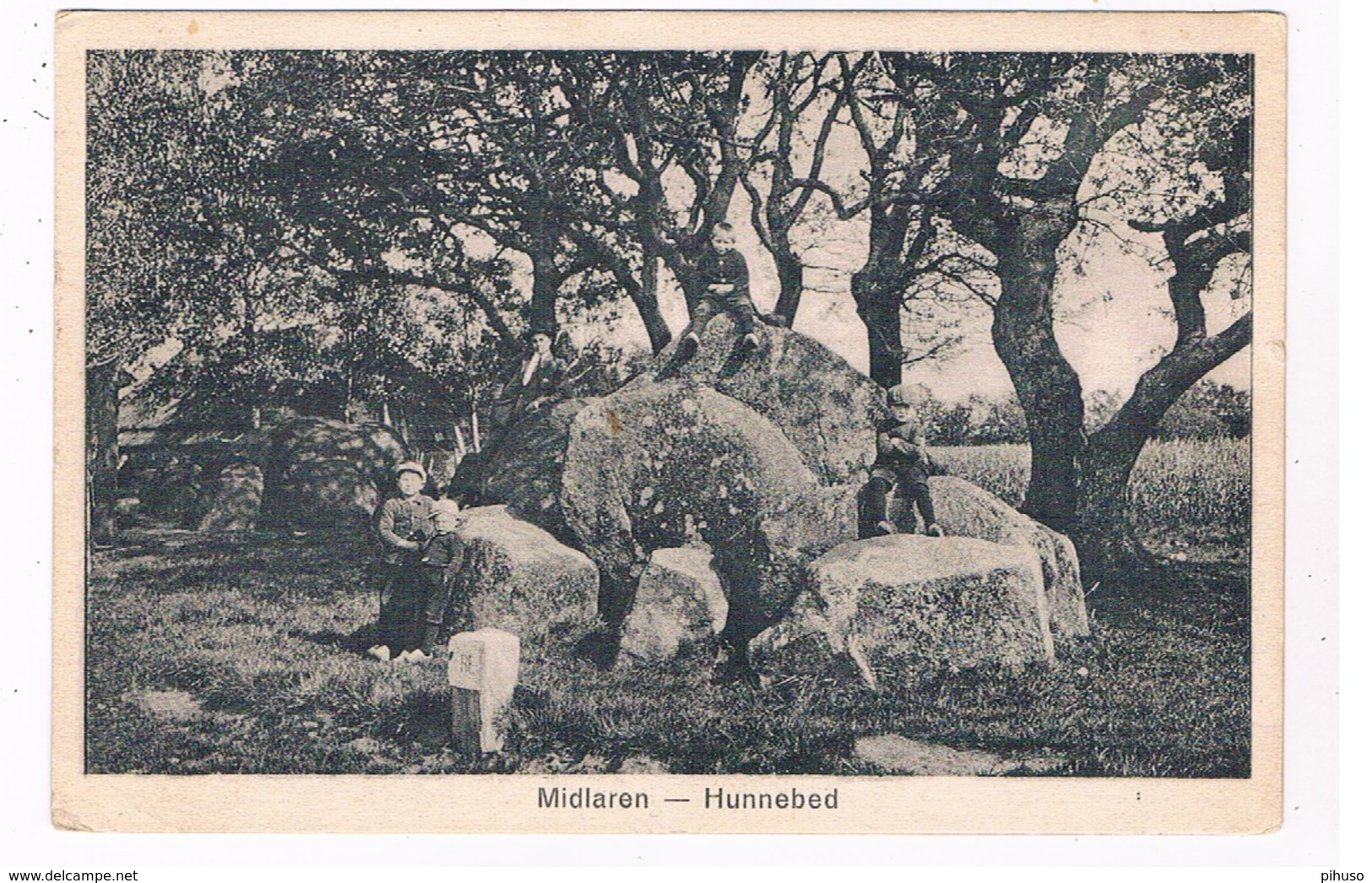 HUN-54   MIDLAREN : Hunnebed ( Dolmen ) - Dolmen & Menhirs