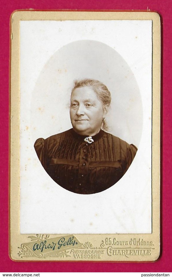 Photographie CDV - Studio Alfred Gelly Sis Cours D'Orléans à Charleville - Portrait De La Dame Euphrasie Thillois - Personnes Identifiées