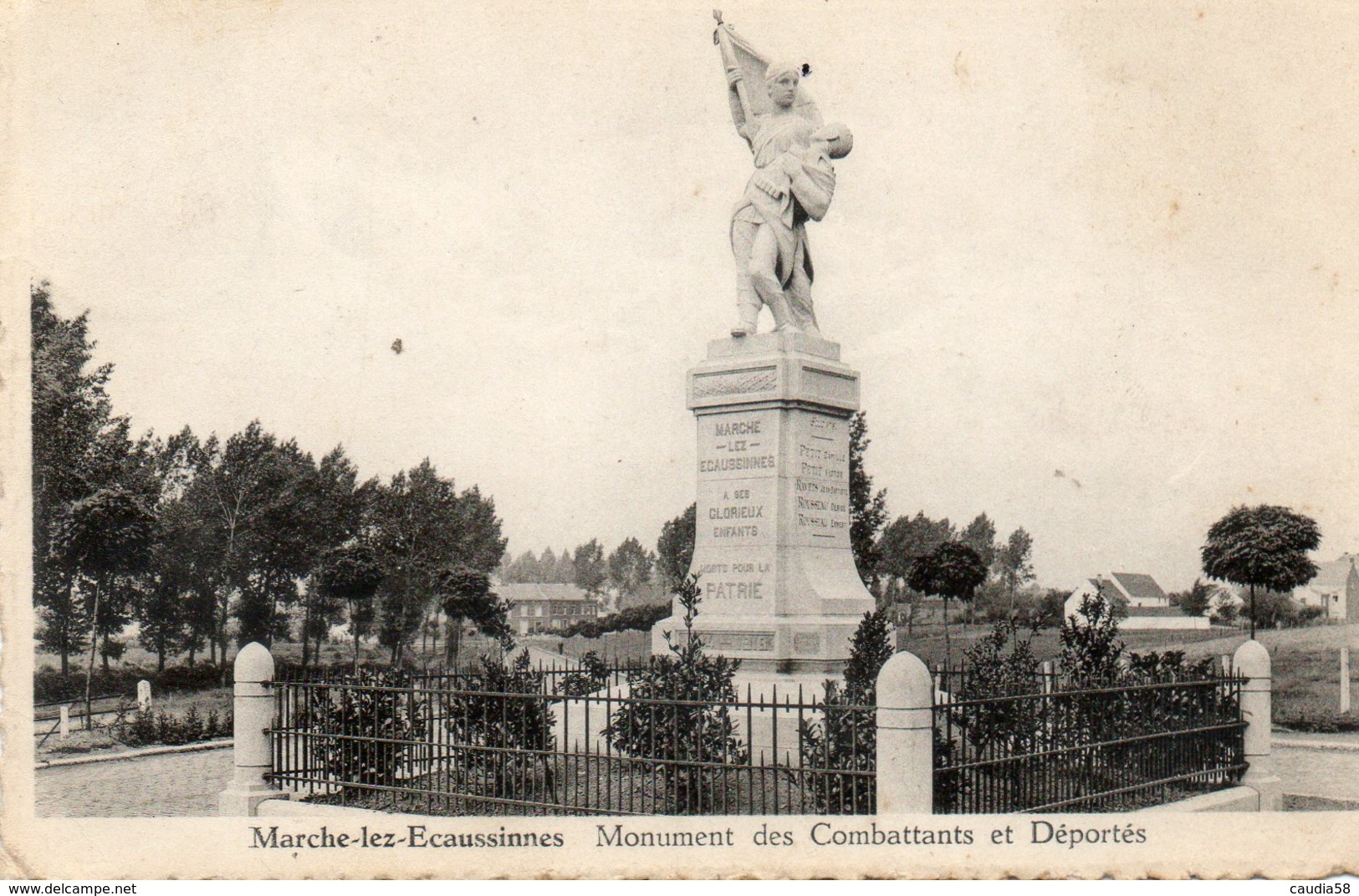 Marche-lez-Ecaussinnes. Le Monument Des Combattants Et Déportés. - Ecaussinnes