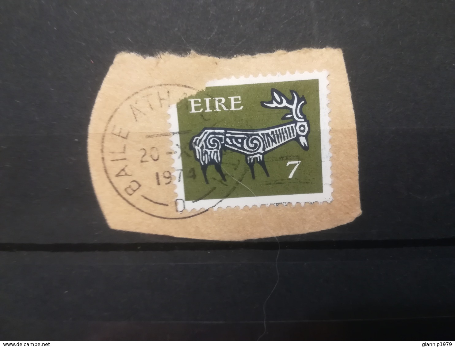 FRANCOBOLLI STAMPS IRLANDA EIRE 1968 - 1978 USED SU FRAMMENTO ARTE ARTS ANNULLO BAILE ATHA CLIATH OBLITERE' FRAGMENT - Usati