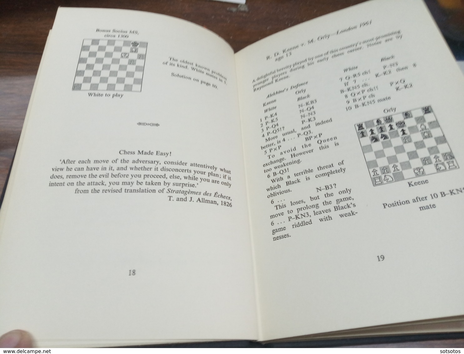 The Chess Player's Bedside Book: Raymont Bott and Stanley Morrison, Ed. Faber and Faber, London 1966 - in very good cond