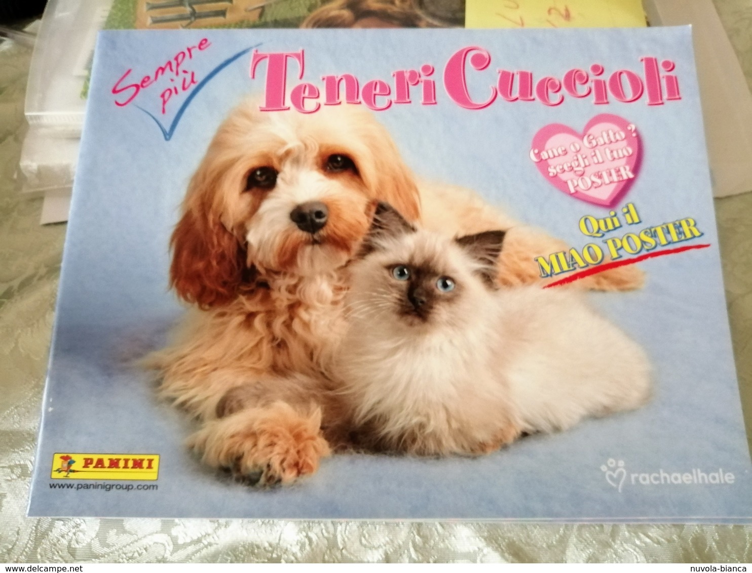 Teneri Cuccioli Album Vuoto Con Cedola E Poster  Panini 2010 - Italian Edition
