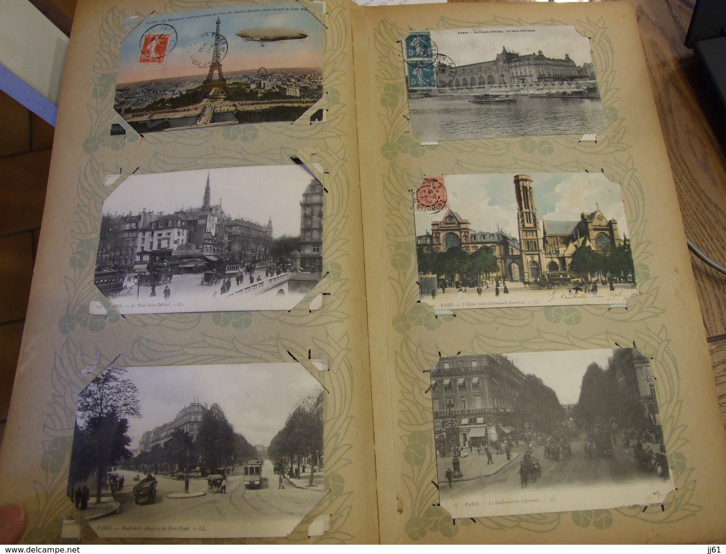 PARIS ALBUM DE 450 CARTES POSTALES 86 PHOTOS TRES BONNE RUE ANIMEES  PAS DE PRIX DE RESERVE ENVOIE MONDIAL RELAIS