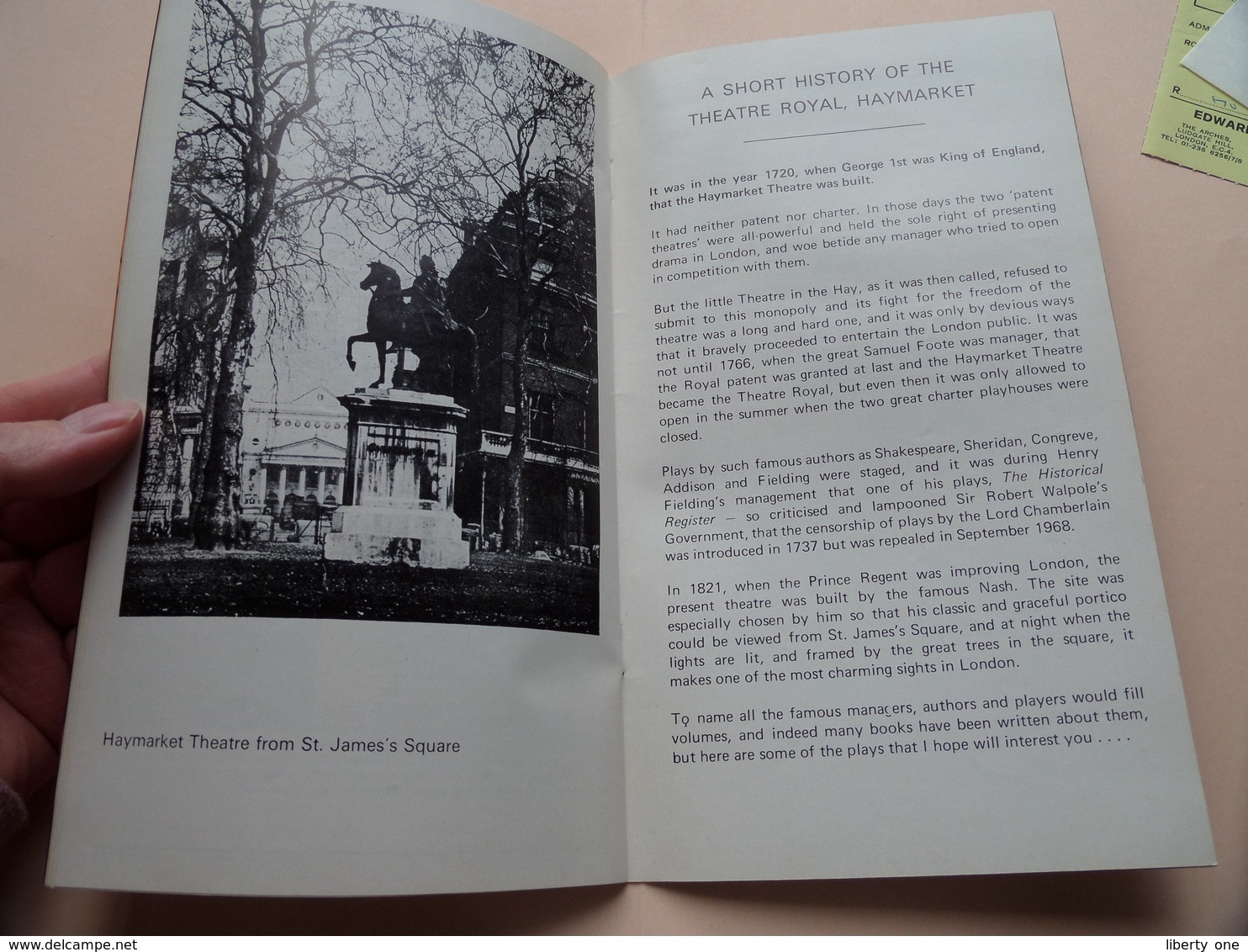 Theatre ROYAL HAYMARKET - A VOYAGE ROUND MY FATHER By John Mortimer / Anno 1971 ( zie / voir Photo ) + Ticket Entrance !