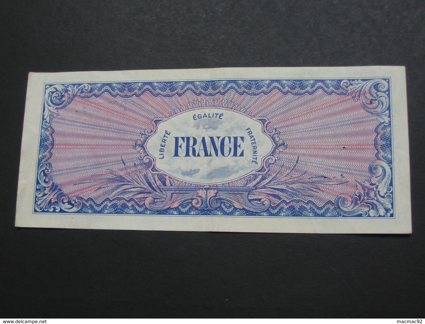 100 Francs - FRANCE - Série 5 - Billet Du Débarquement - Série De 1944    **** EN ACHAT IMMEDIAT ****. - 1945 Verso France