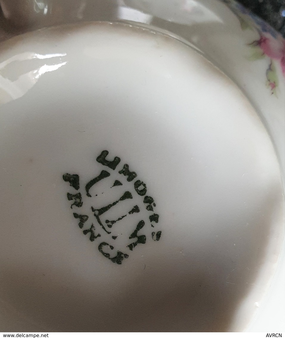 Service à Café ( Ou Thé ! ) Porcelaine De Limoges Estampillé « ULIM » - Tasses