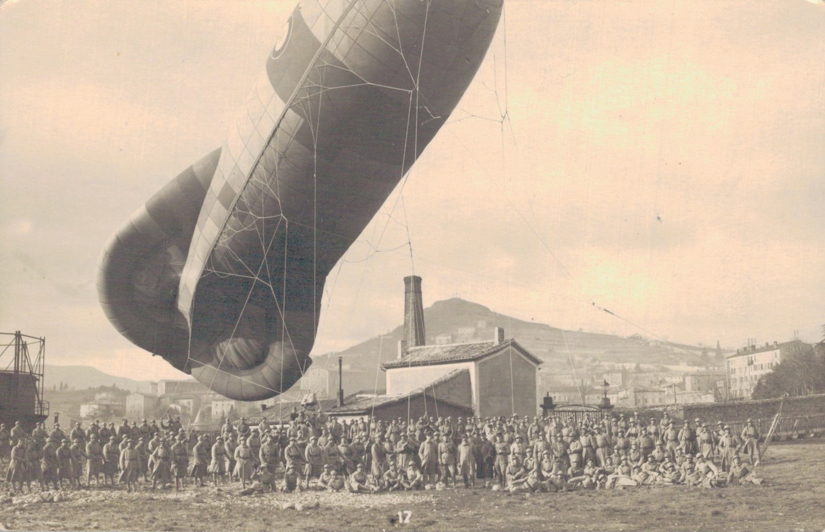 J40 - 07 - PRIVAS - Ardèche - Carte Photo Militaria - Aérostation - Saussice - 1922 - Privas