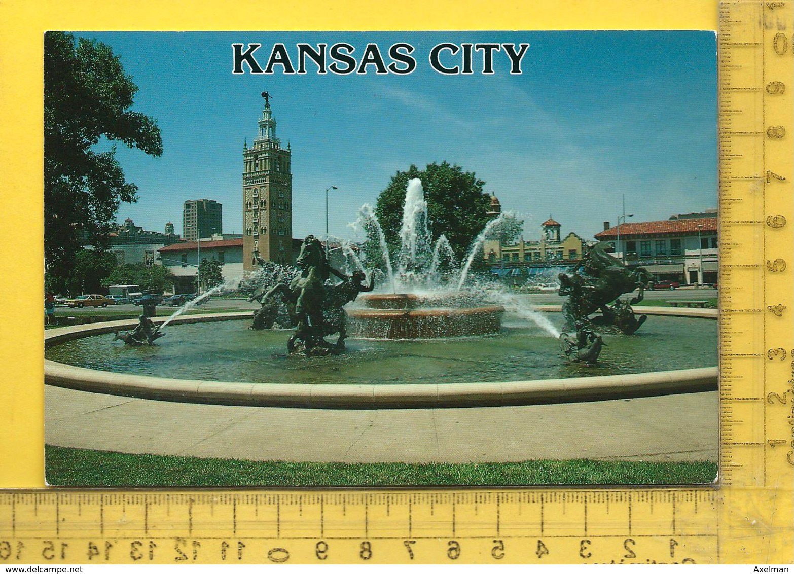 CPM  ETATS-UNIS, K.S. , KANSAS CITY : Nichols Memorial Fountain - Kansas City – Kansas