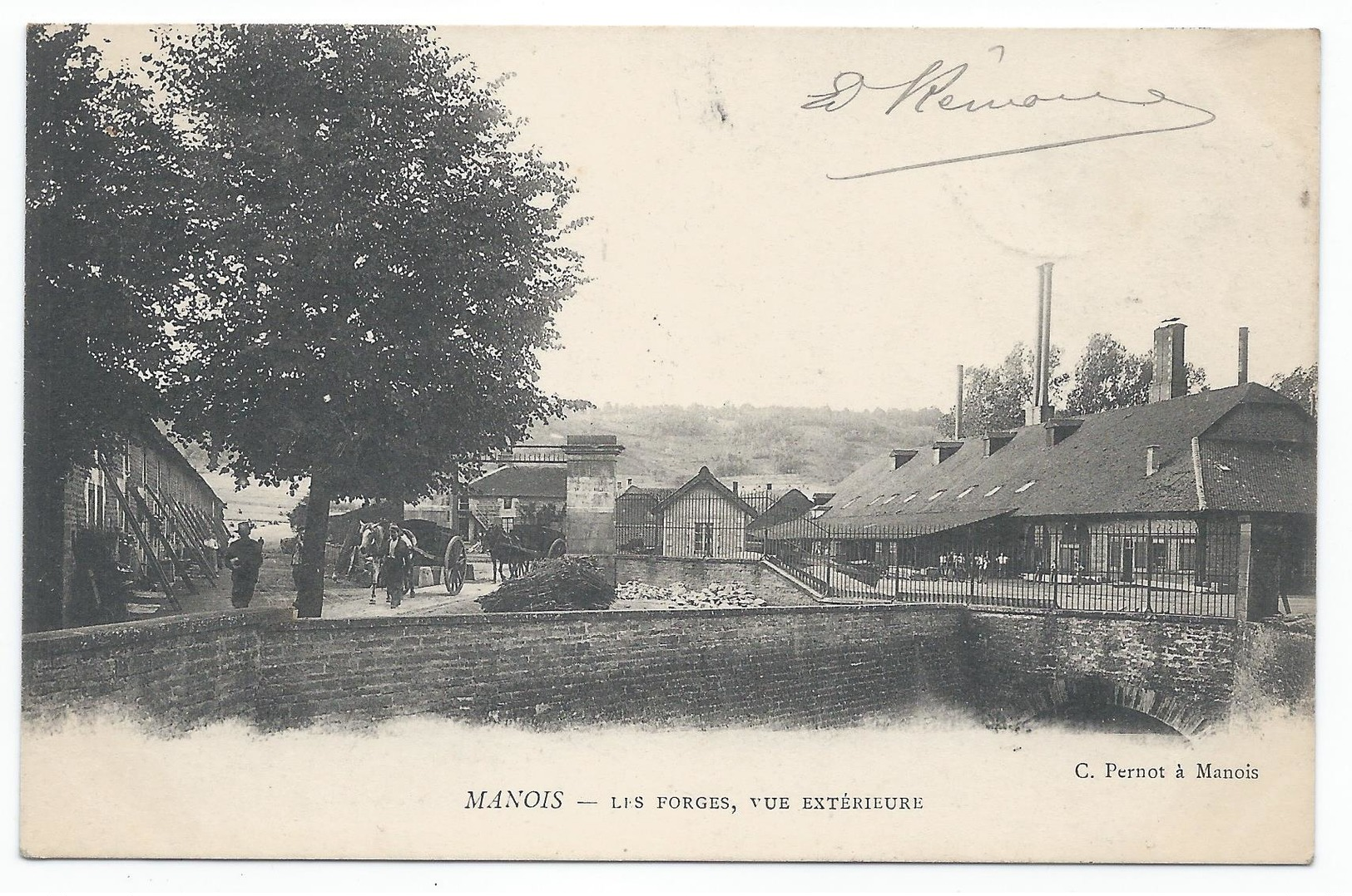 MANOIS ( 52 - Haute Marne ) - Les Forges - Vue Extérieure ( Rue , Place Animée , Personnes ) - TTB Etat - Other & Unclassified