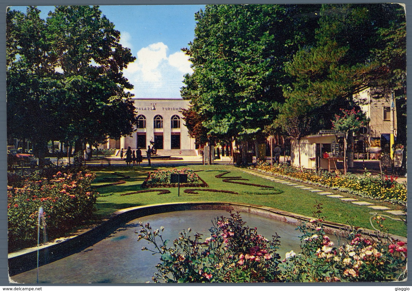 °°° Cartolina - Riccione  Giardini E Palazzo Del Turismo Viaggiata °°° - Rimini