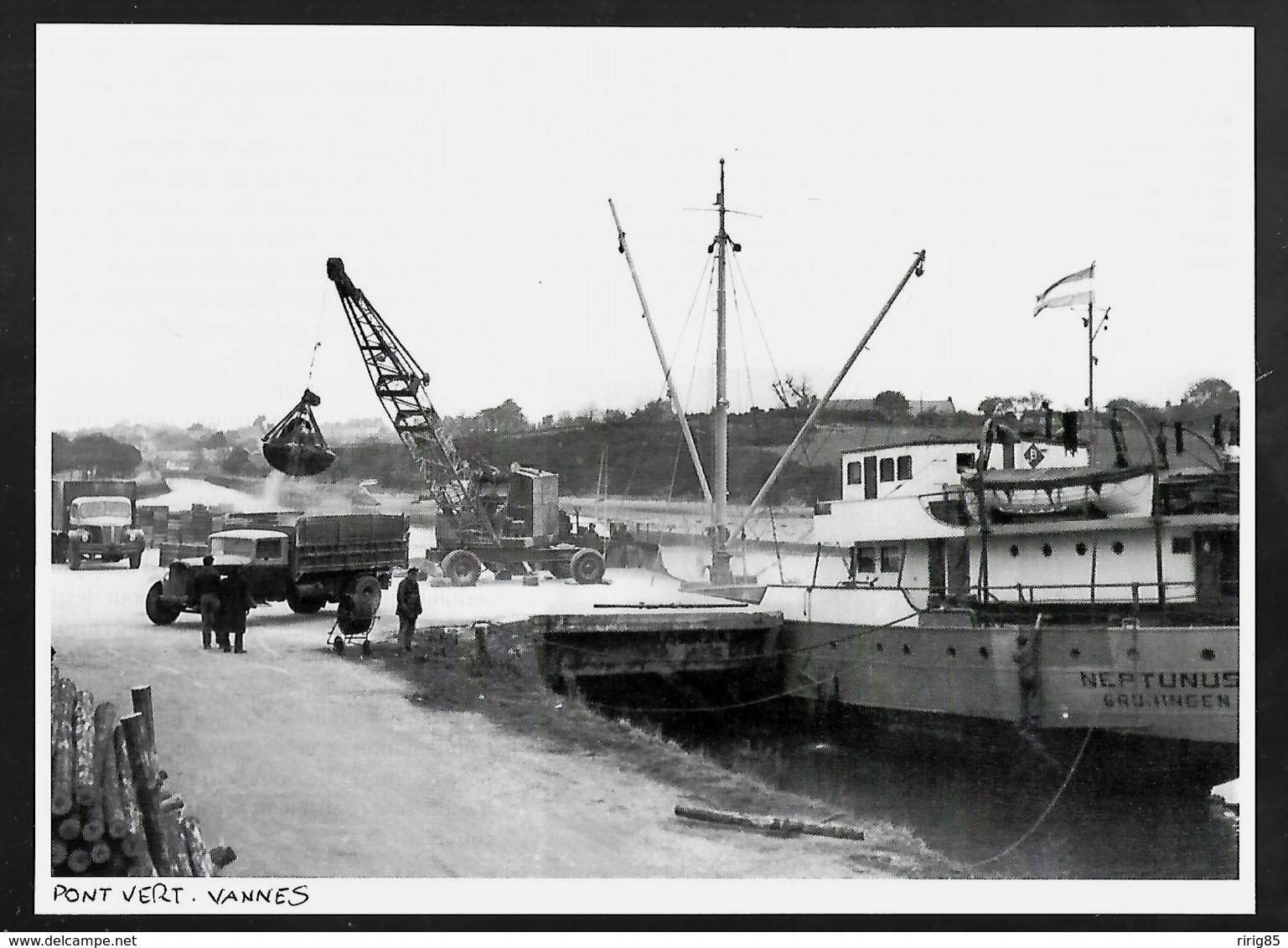 2002  --  DEBARQUEMENT DE BATEAU A PONT VERT A VANNES  3S469 - Ohne Zuordnung