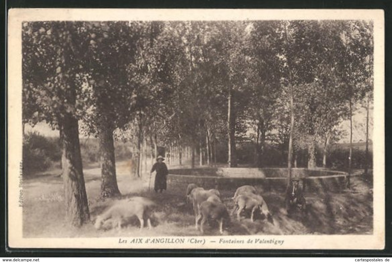 CPA Les-Aix-d'Angillon, Fontaines De Valentigny - Les Aix-d'Angillon