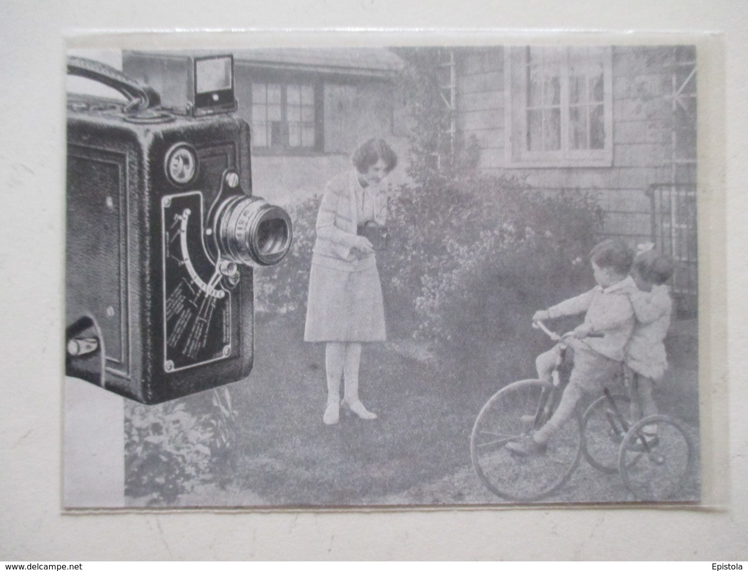Théme Appareil Photo & Camera -  Caméra Pour Projecteur   "KODAK "   - Ancienne Coupure De Presse De 1930 - Filmkameras - Filmprojektoren