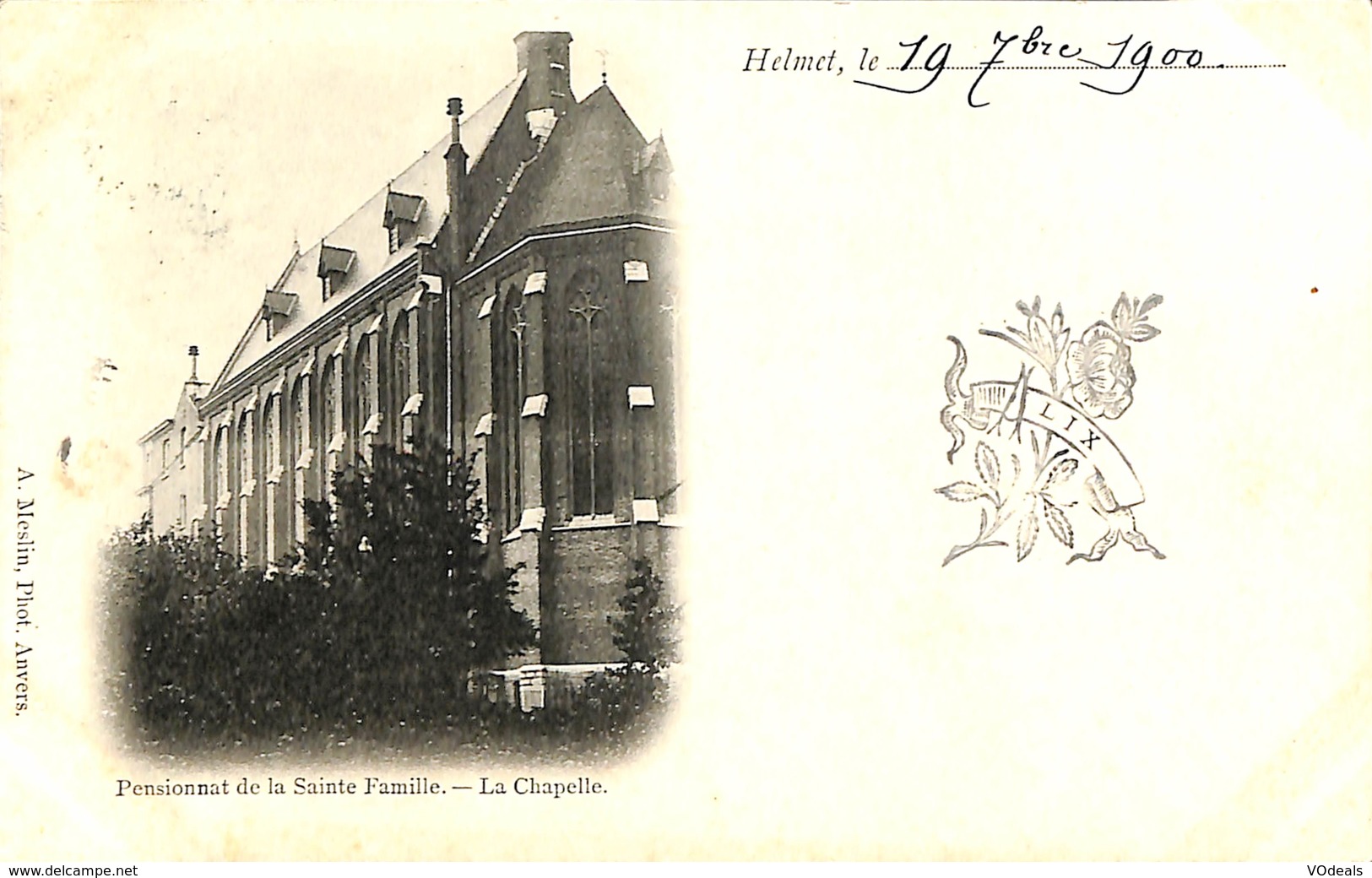 CPA - Belgique - Brussels - Helmet - Pensionnat De La Sainte Famille - La Chapelle - Schaarbeek - Schaerbeek