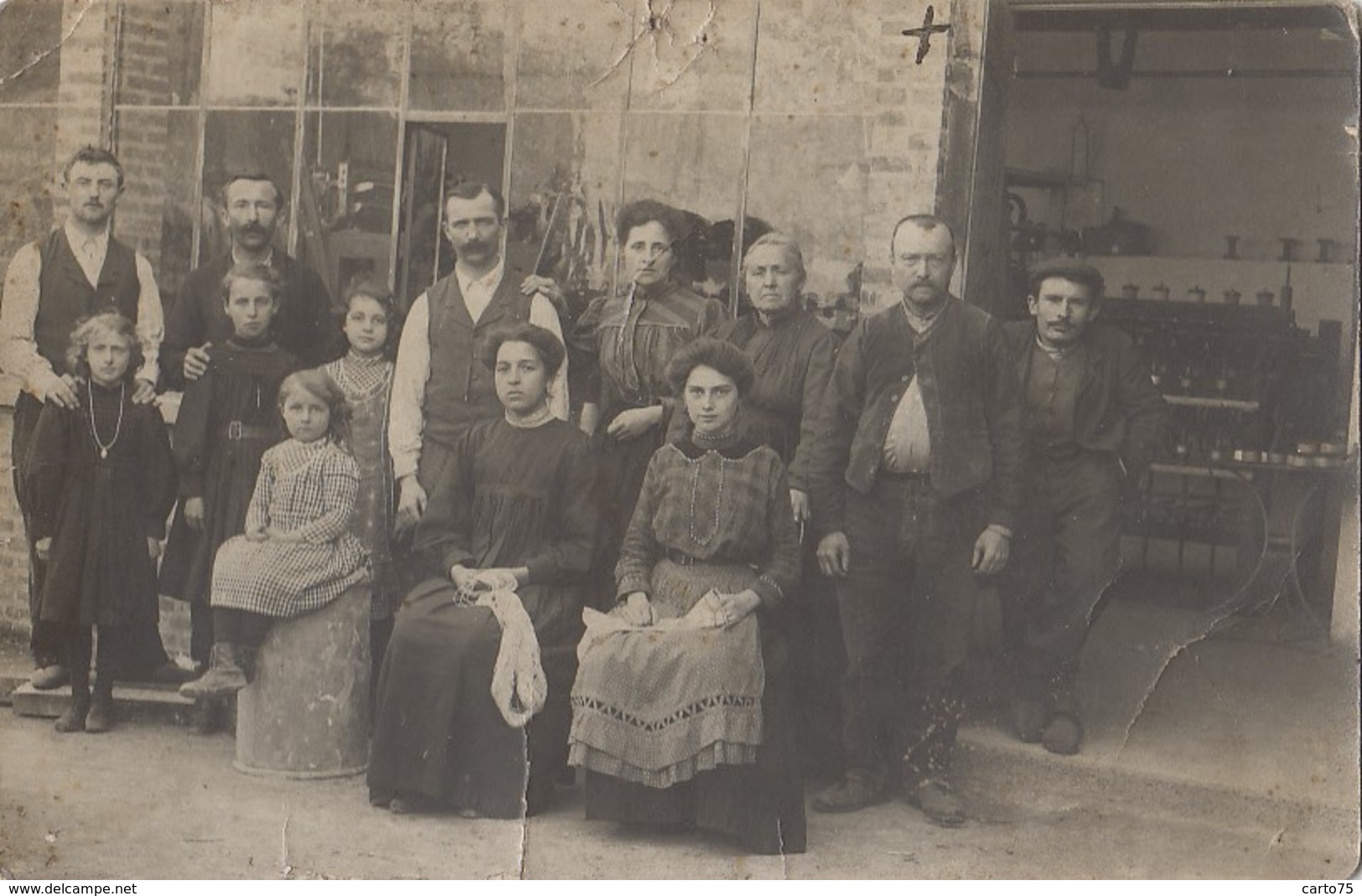 Commerce - Artisan - Métiers - Famille Devant Atelier - Photographe Schimpff 8 Rue Du Croissant Paris 2ème - Negozi