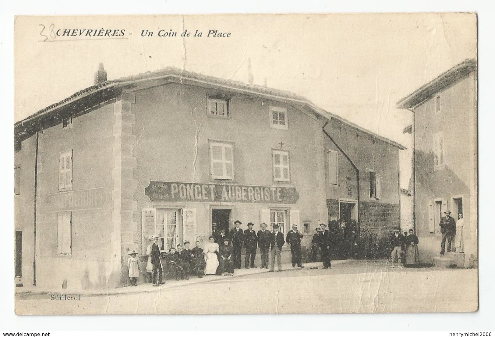 Chevrières Un Coin De La Place , Poncet Aubergiste Animée - To Identify