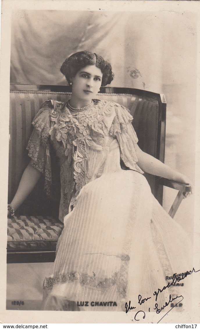 FEMME Artiste LUZ CHAVITA    Reutlinger 1903 - Artistes