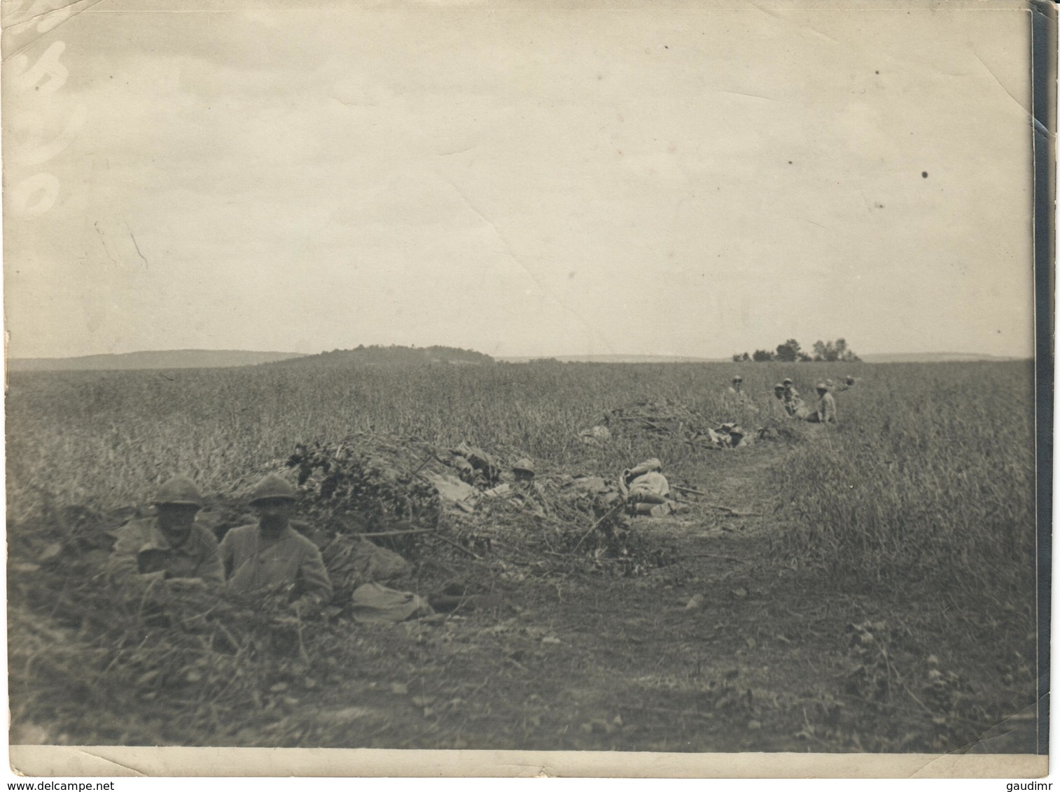 PHOTO FRANÇAISE - POILUS DANS LES TROUS INDIVIDUELS A ANTHEUIL PORTES PRES DE RESSONS SUR MATZ OISE - GUERRE 1914 1918 - 1914-18