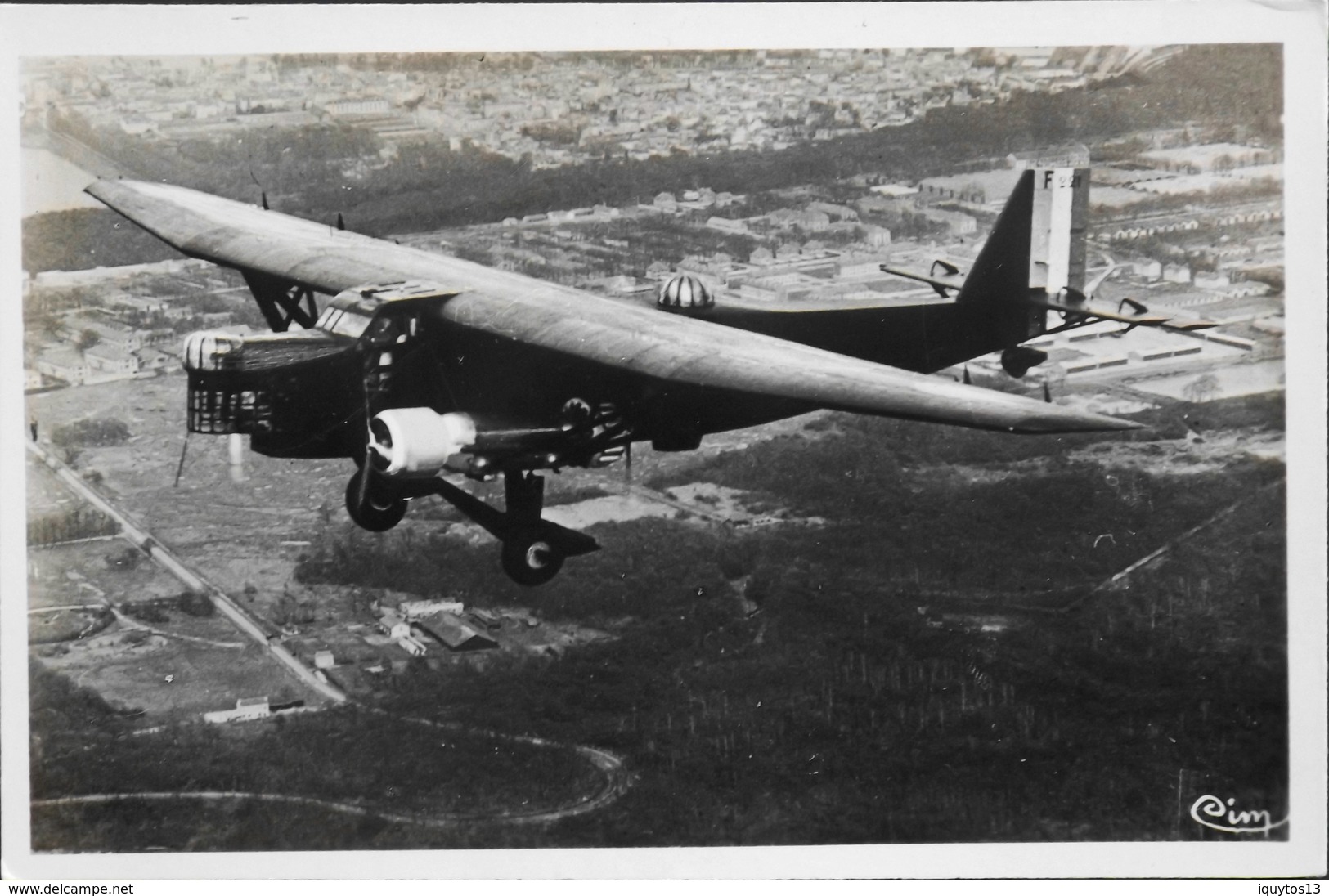 CPA. Carte-Photo - Aviation > Entre Guerres > ISTRES-AVIATION - Quadrimoteur FARMAN-MULTIPLACE En Vol - TBE - 1919-1938: Entre Guerres