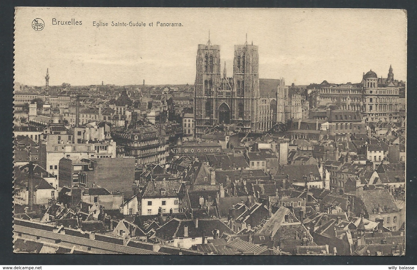 +++ CPA - BRUSSEL - BRUXELLES - Eglise Ste Gudule Et Panorama - Nels  // - Bruxelles-ville