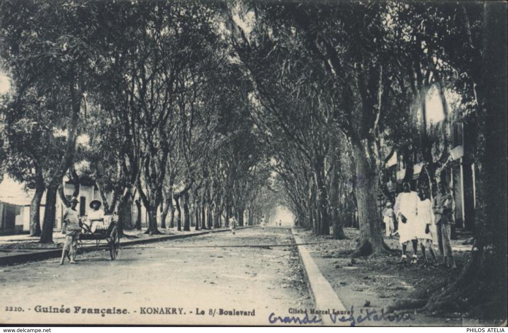 CPA Guinée Française Conakry Konakry Le 8/ Boulevard Cliché Marcel Laurey 2220 - Guinée Française