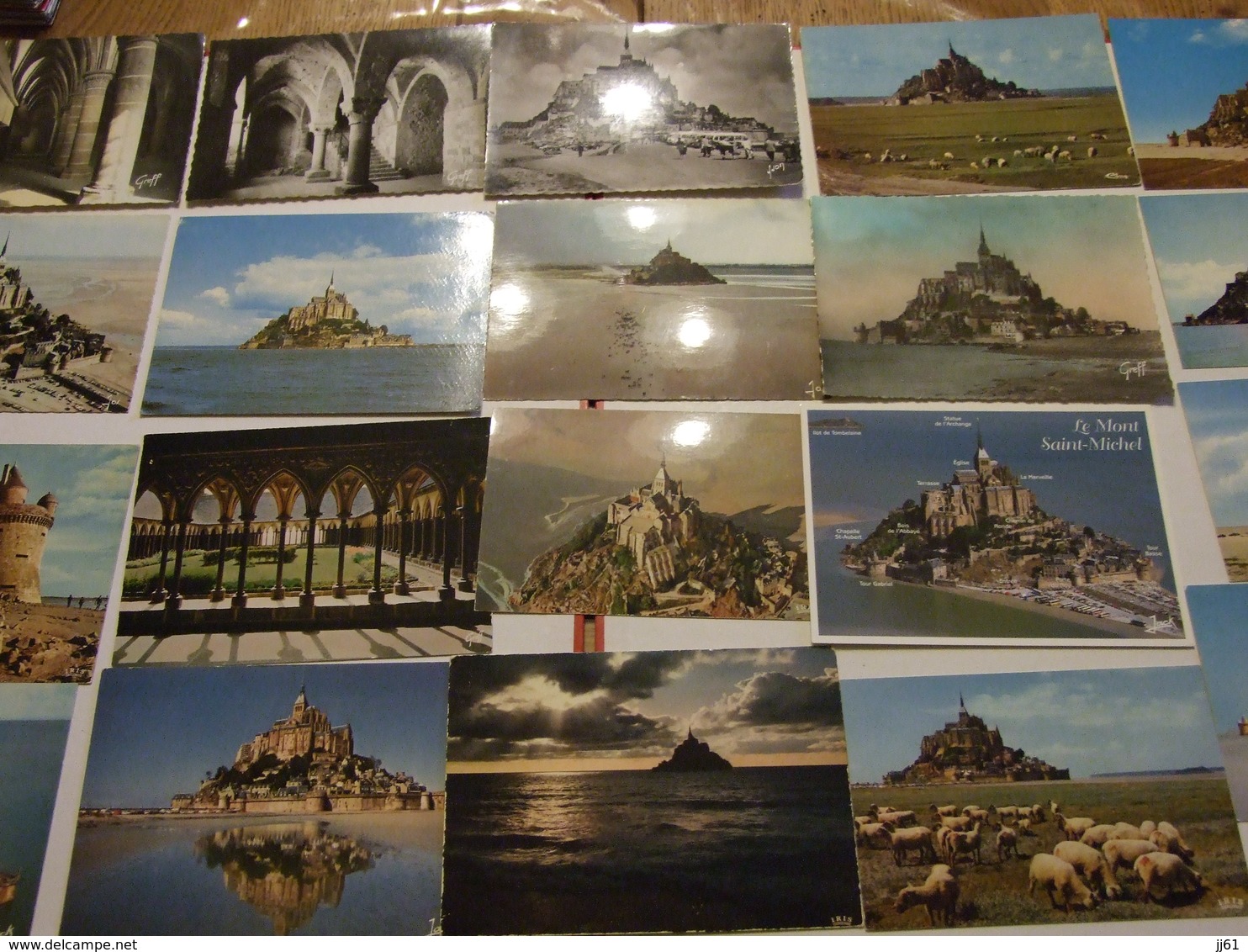 MONT SAINT MICHEL COLLECTION 357 CARTES POSTALES 235 CPA 12 CPSM 1 BOITE FER DE LA MERE POULARD 11 CARNETS LIVRES37 SCAN