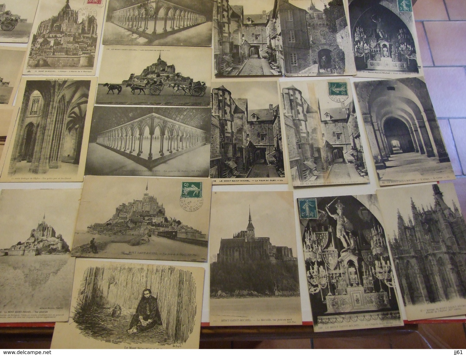 MONT SAINT MICHEL COLLECTION 357 CARTES POSTALES 235 CPA 12 CPSM 1 BOITE FER DE LA MERE POULARD 11 CARNETS LIVRES37 SCAN