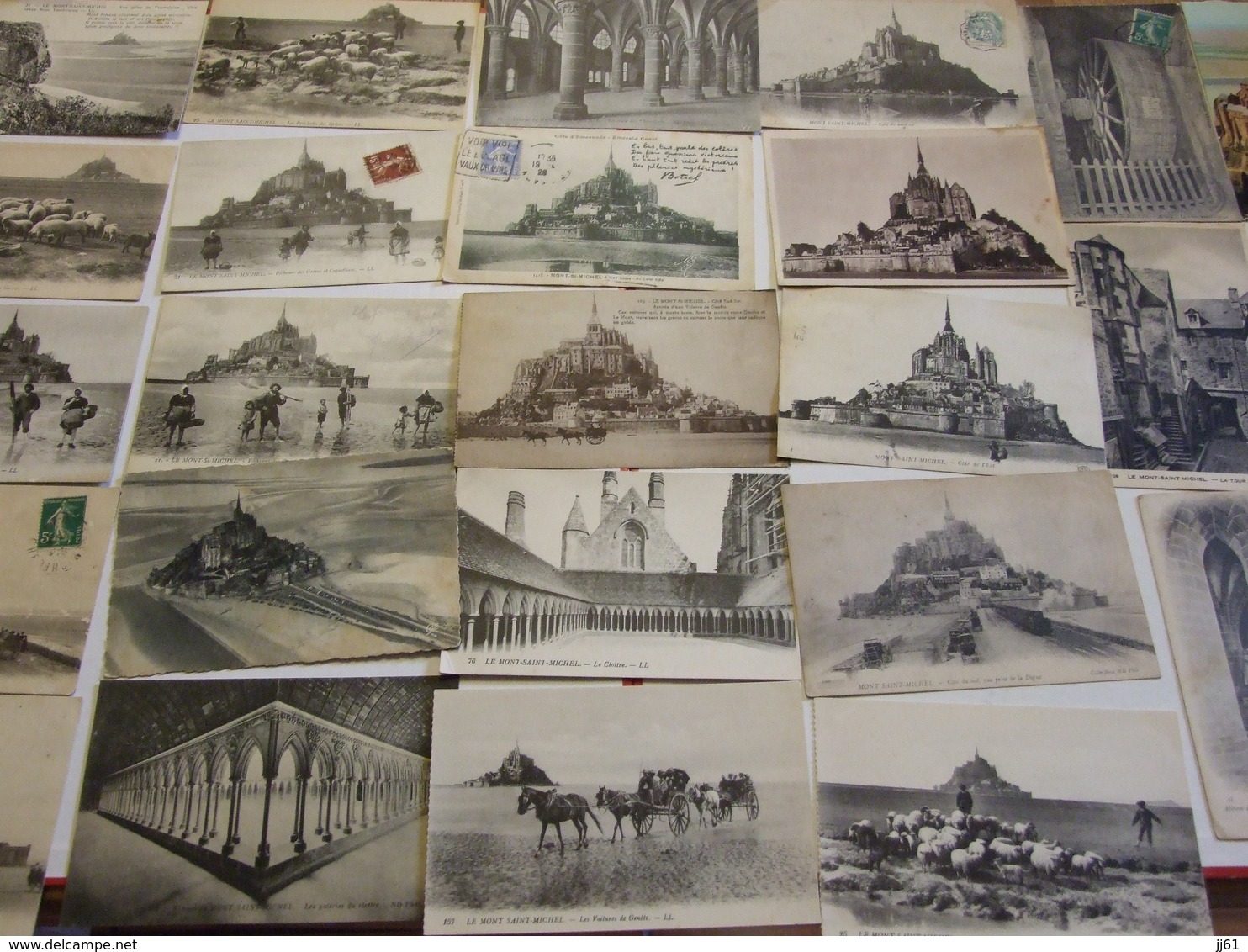 MONT SAINT MICHEL COLLECTION 357 CARTES POSTALES 235 CPA 12 CPSM 1 BOITE FER DE LA MERE POULARD 11 CARNETS LIVRES37 SCAN