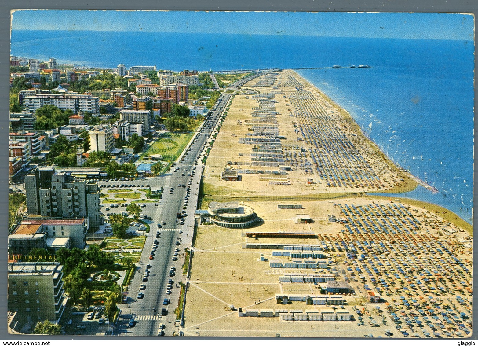 °°° Cartolina - Rimini La Spiaggia Veduta Aerea Viaggiata °°° - Rimini