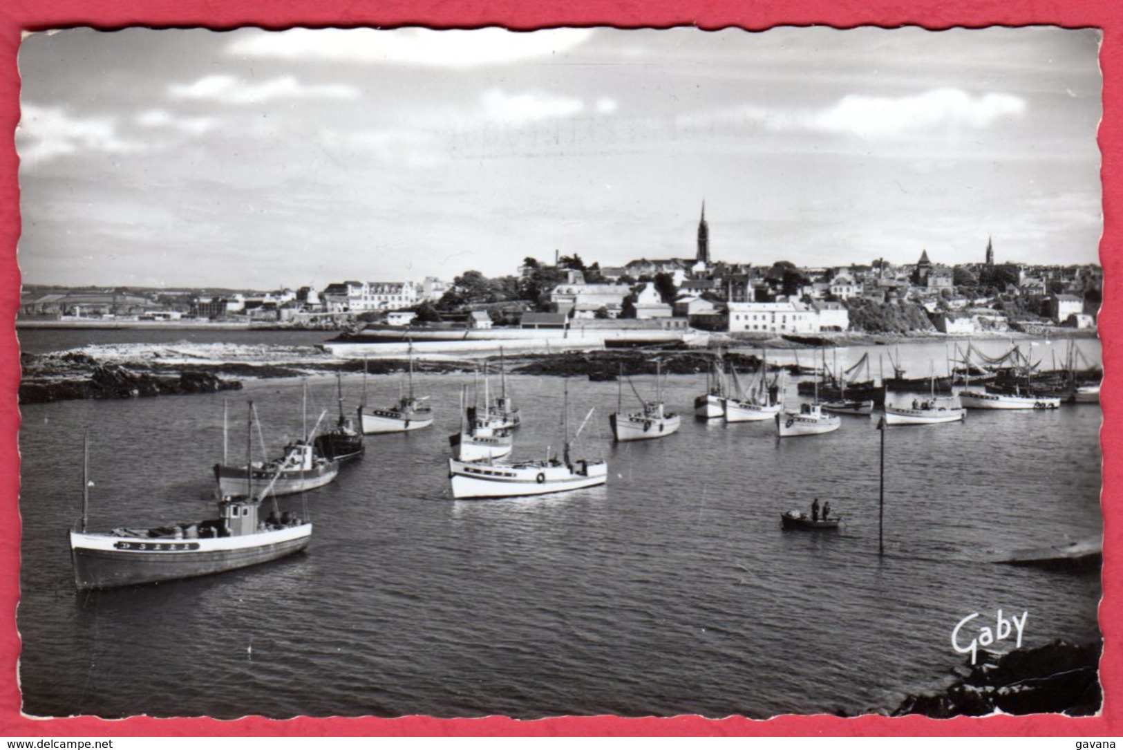 29 DOUARNENEZ - Vue Générale Sur Le Port Rhu - Douarnenez