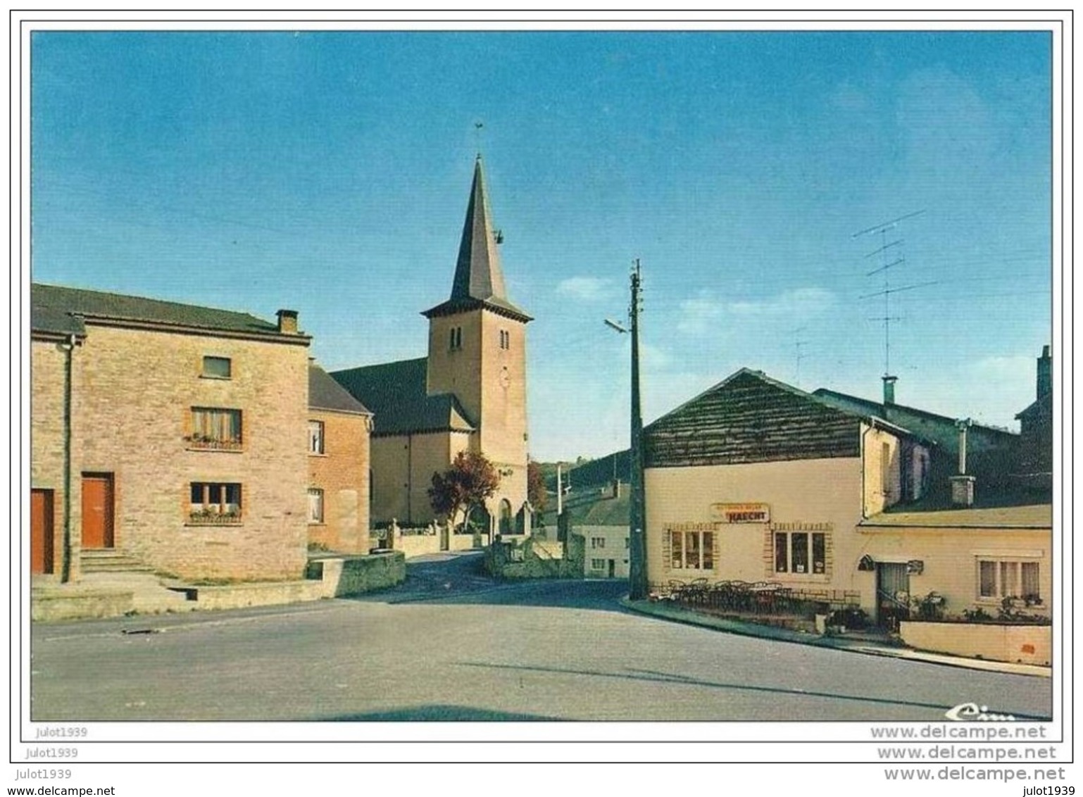 MUNO ..--  Place De L ' Eglise . Dancing  Franco - Belge . - Florenville