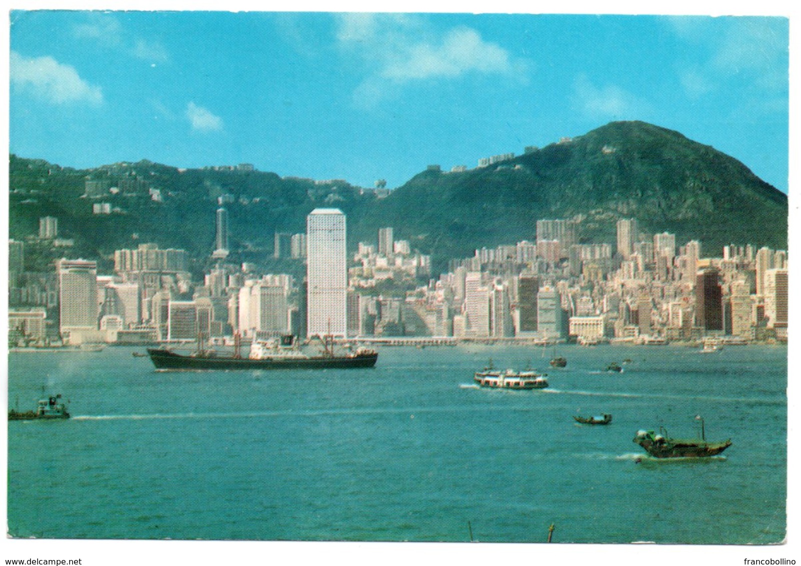 HONG KONG - ALL HEAD OFFICES OF BANKS ARE GATHERED IN CENTRAL DISTRICT, VIEW FROM TSIM SHA TSUI - Cina (Hong Kong)
