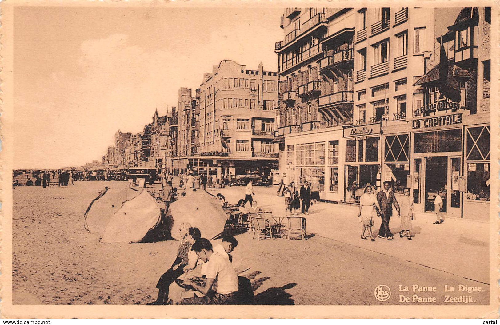 DE PANNE - Zeedijk - LA PANNE - La Digue - De Panne