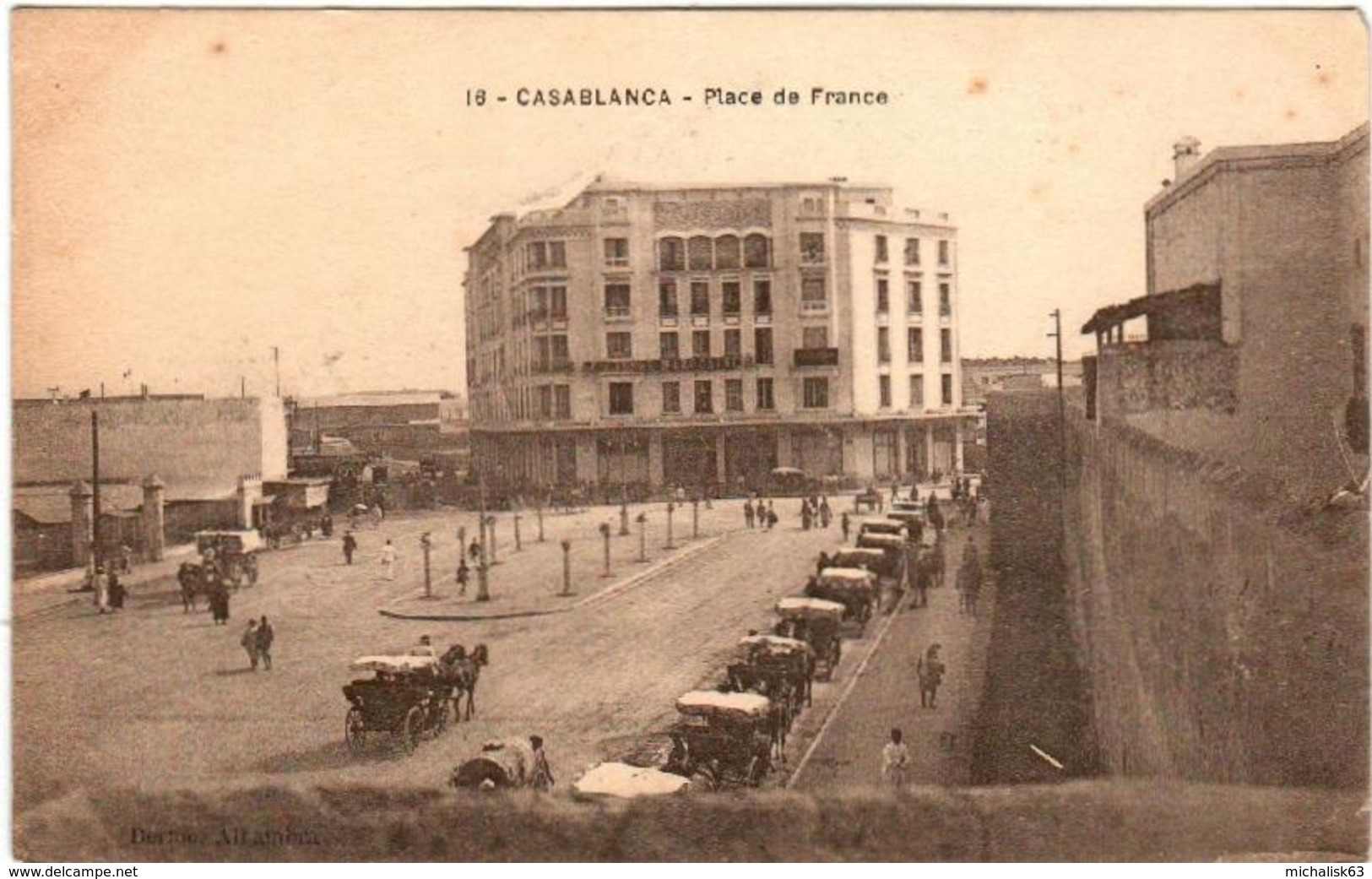 61thi 32 CPA - CASABLANCA - PLACE DE FRANCE - Casablanca