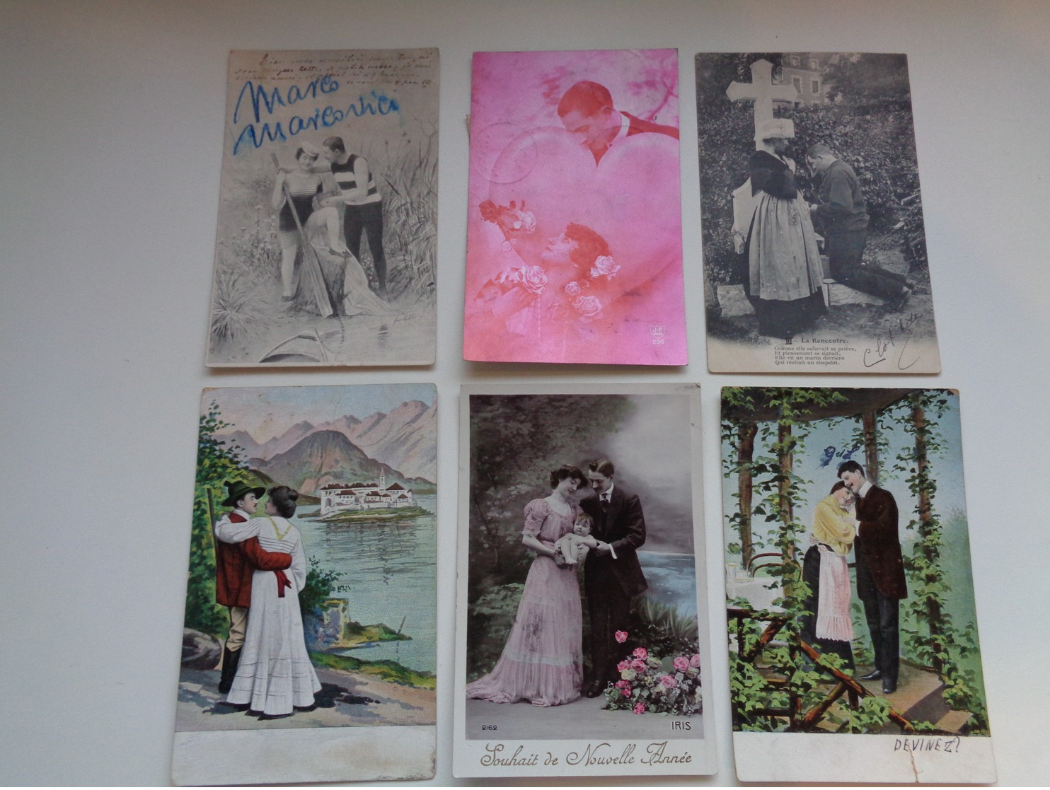 Beau lot de 60 cartes postales de fantaisie  couples  couple    Mooi lot van 60 postkaarten fantasie  koppel - 60 scans