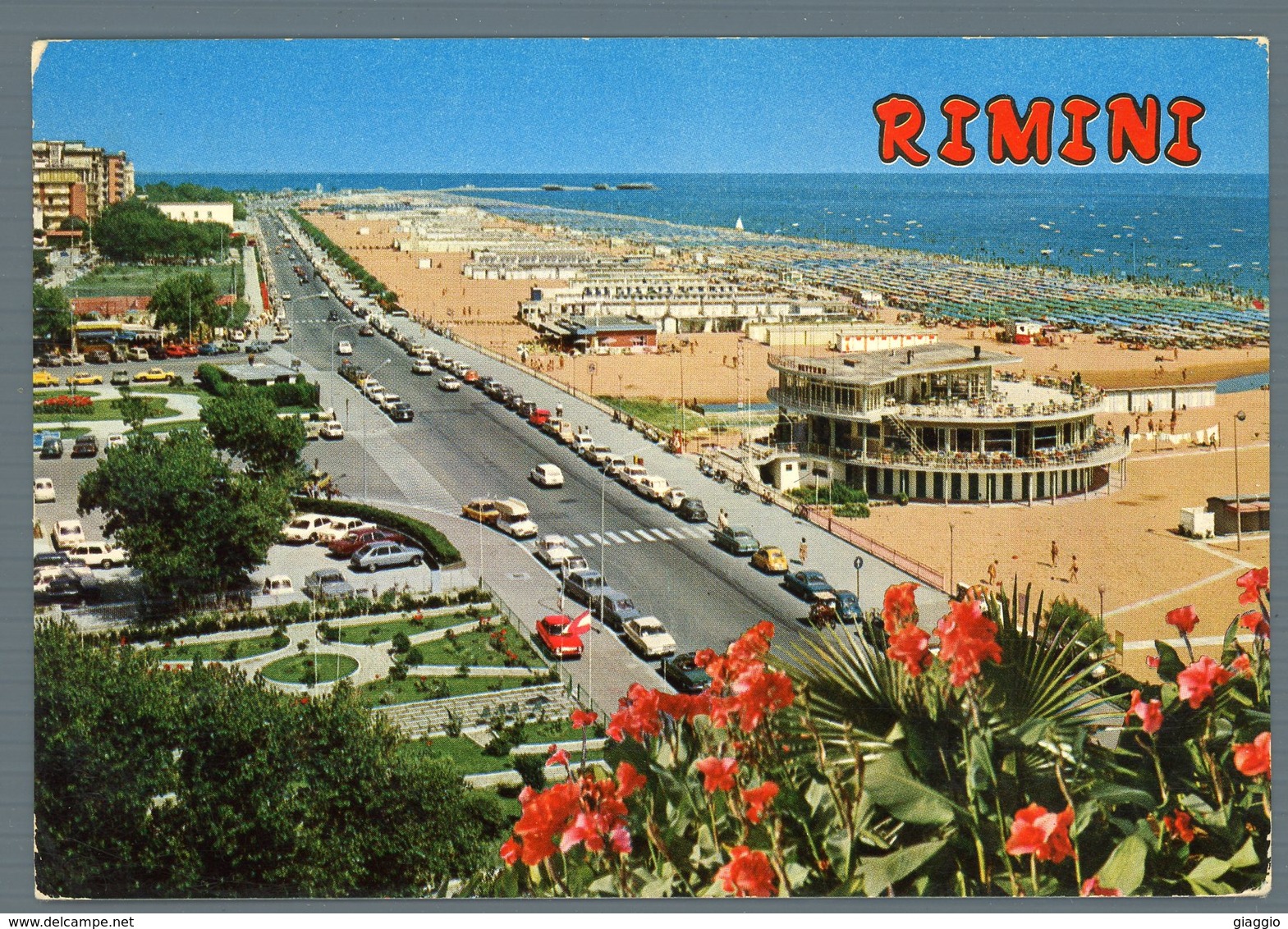°°° Cartolina - Rimini Lungomare E Spiaggia Viaggiata °°° - Rimini