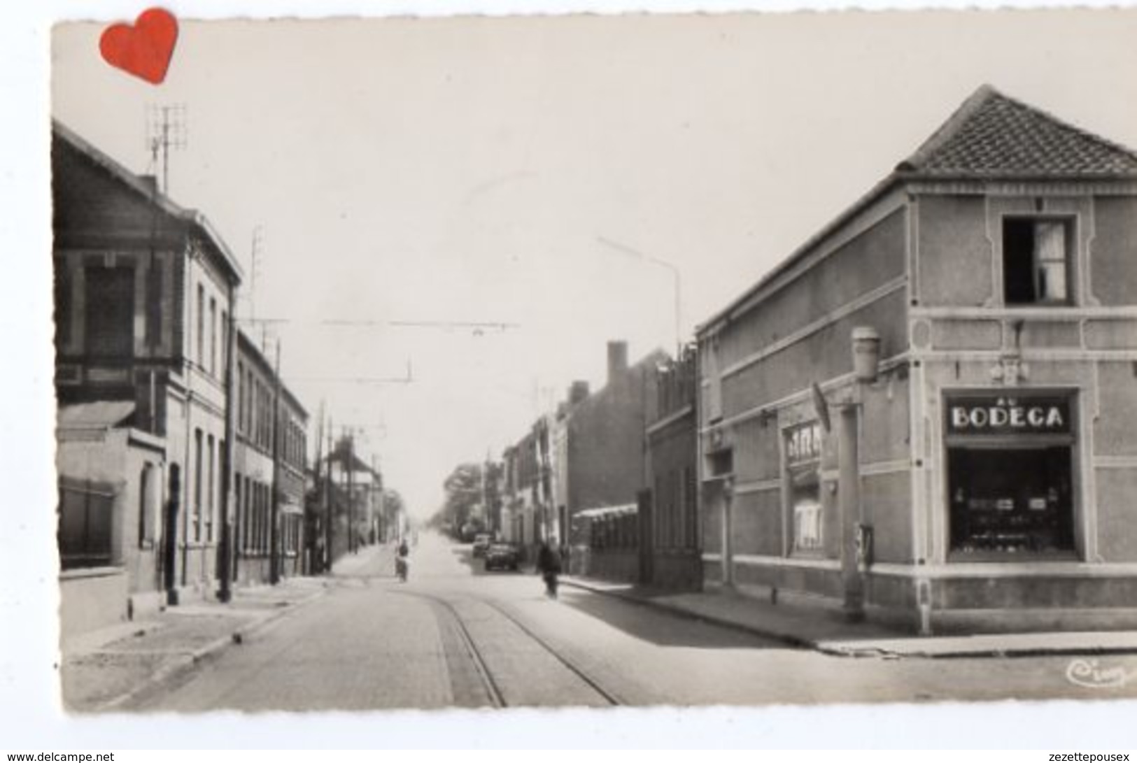 40416-ZE-59-VIEUX-CONDE-Rue J.-Jaurès-----------animée-voitures-commerce - Vieux Conde