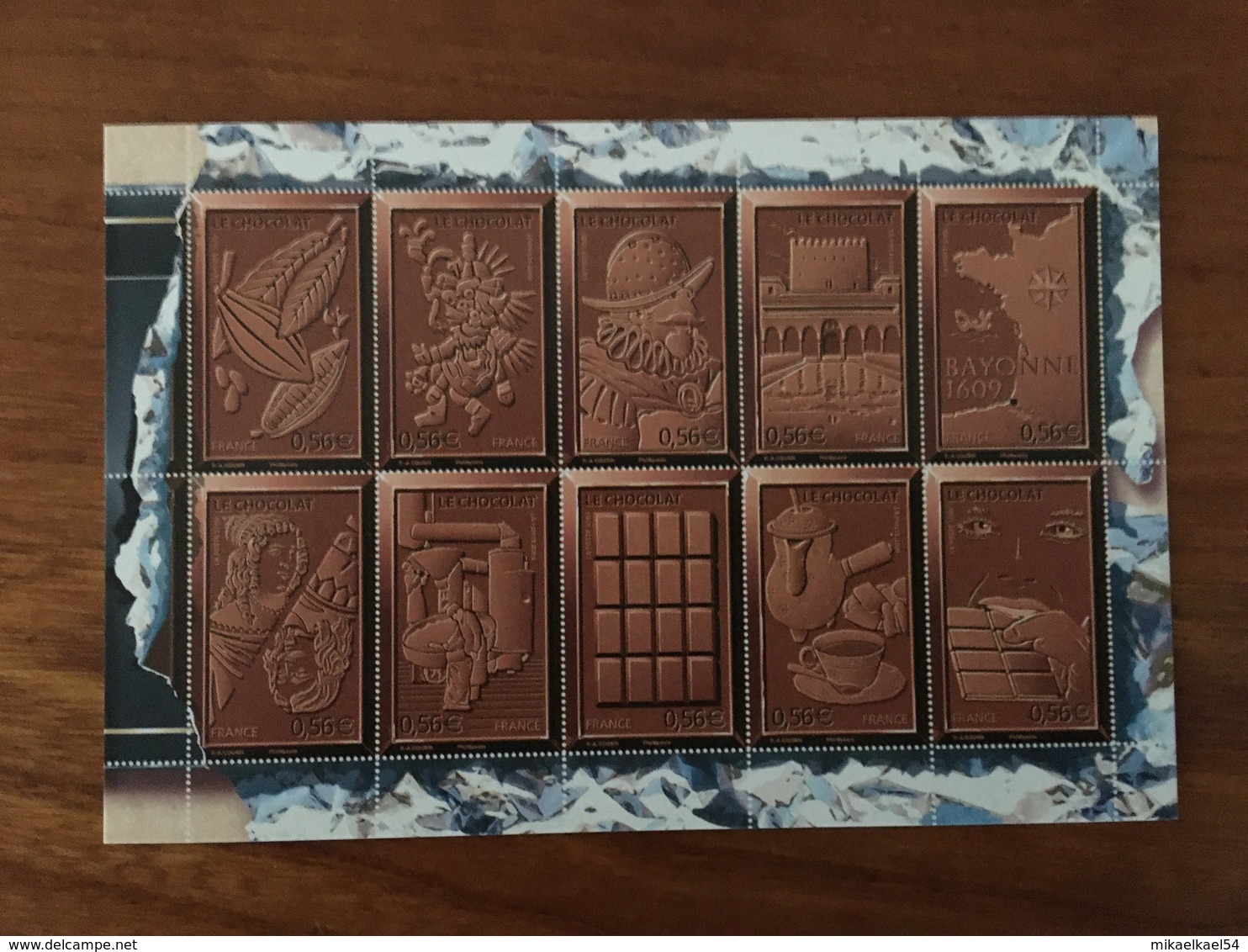 CARTE POSTALE Le Chocolat Avec Vignette En Grisé NON RECOUVERTE DE LA MENTION "Affranchir Ici" - Neuve ** - Official Stationery