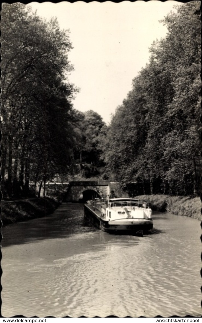 Cp Lesches Seine Et Marne, Le Canal Sous Tunnel - Autres & Non Classés