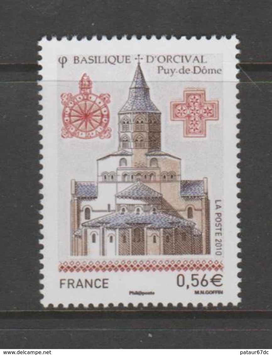 FRANCE / 2010 / Y&T N° 4446 ** : "Touristique" (Basilique D'Orcival - Puy-de-Dôme) X 1 - Unused Stamps