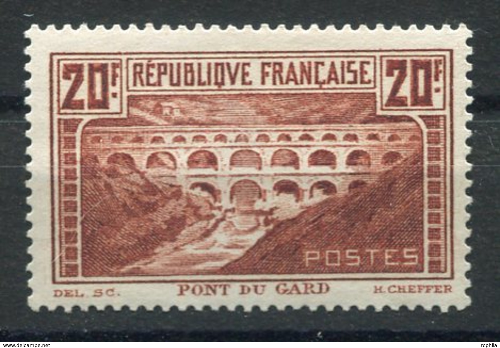 RC 15383 FRANCE N° 262A PONT DU GARD COTE 350€ NEUF * MH TB - Neufs