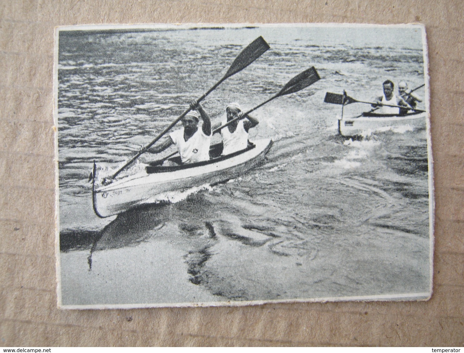 Kayakers, Rowers - Olympics / Picture, Clip From A Cigarette Box ( 25 Zigaretten Österr. - Tabak Regie ) - Autres & Non Classés