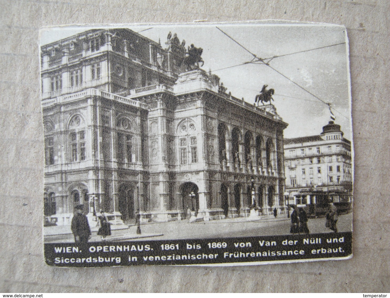 Austria - WIEN. OPERNHAUS / Picture, Clip From A Cigarette Box ( 25 MEMPHIS Zigaretten Österr. - Tabak Regie ) - Autres & Non Classés