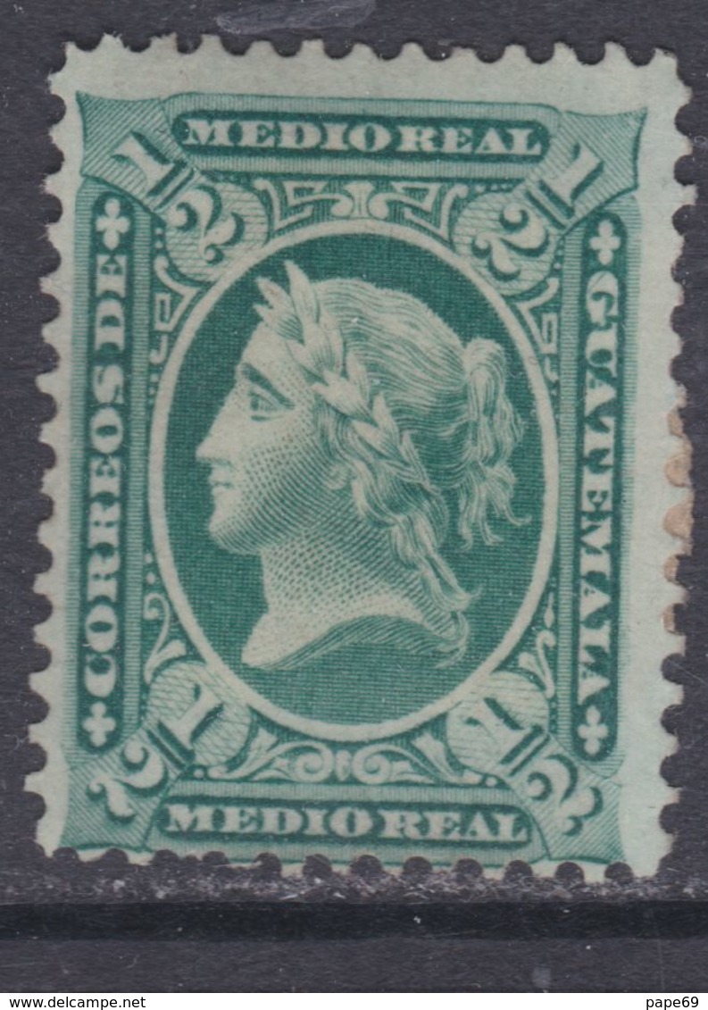 Guatemala  N° 8 X Figure Allégorique De La Liberté : 1/2 R Vert-bleu, Forte Trace De Charnière Sinon TB - Guatemala