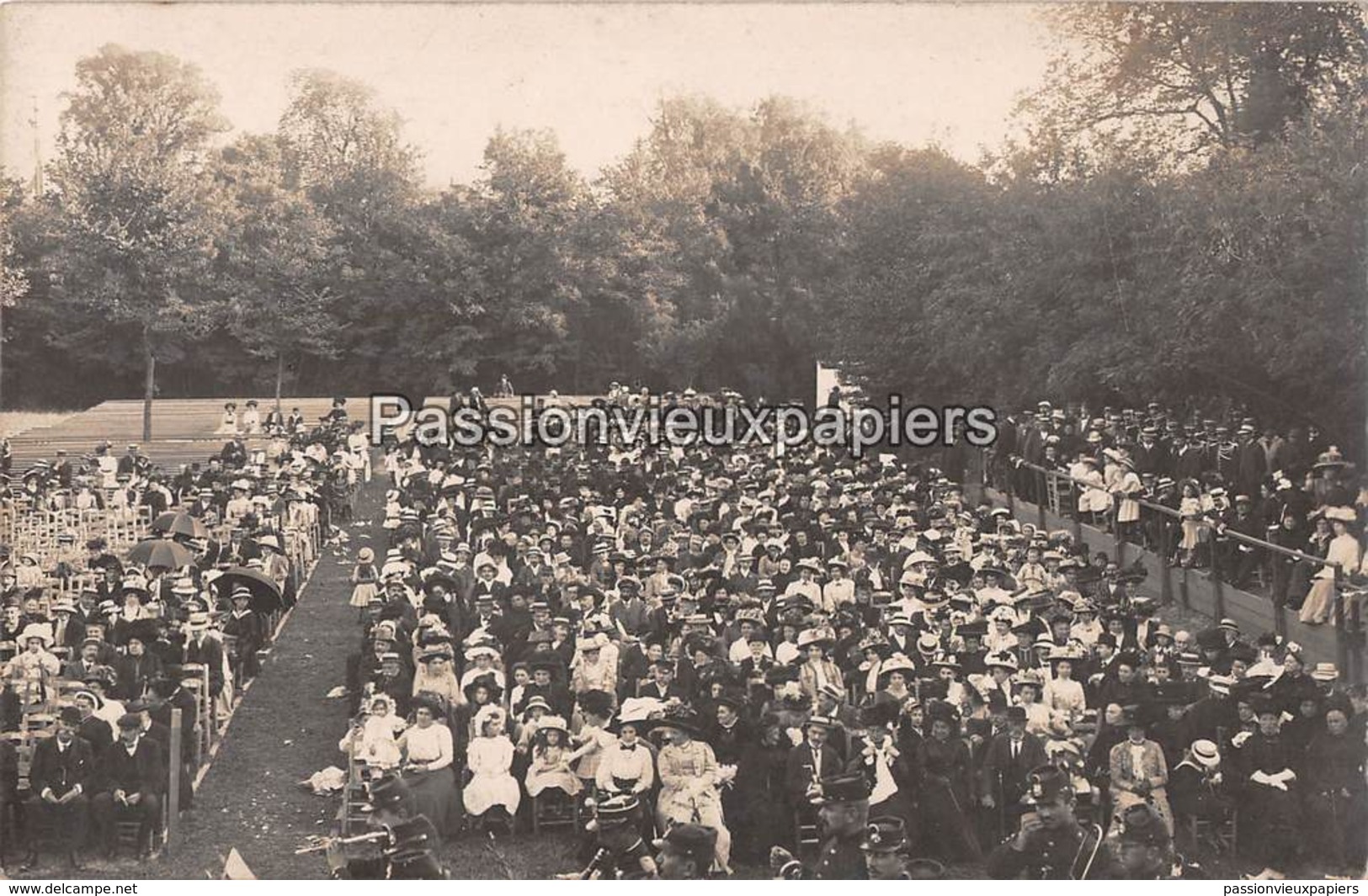 CARTE PHOTO LA ROCHELLE THEATRE DE PLEIN AIR 1909? - 2 - La Rochelle